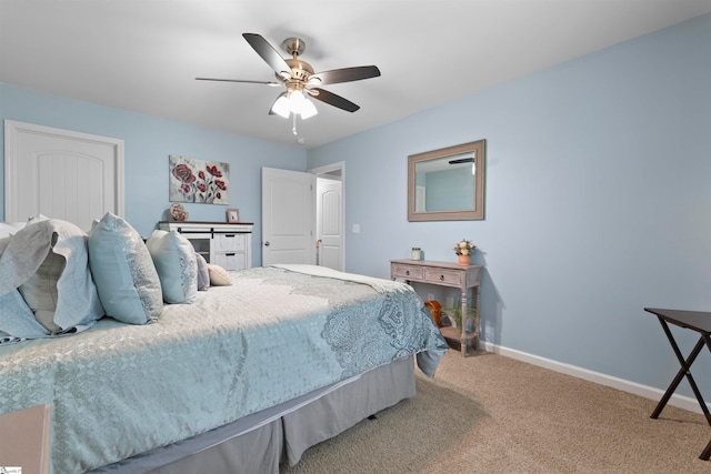 bedroom featuring carpet floors and ceiling fan