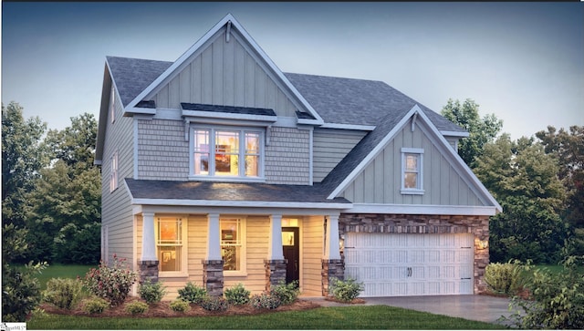 craftsman house featuring a garage