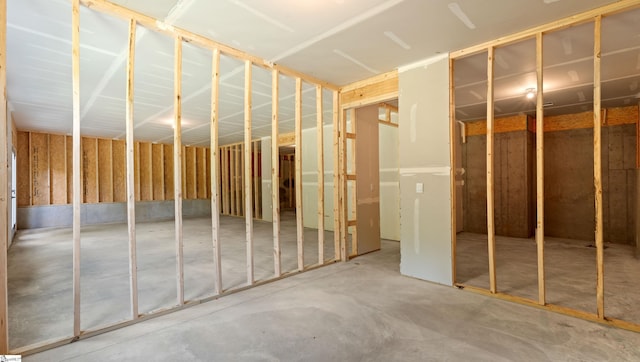 misc room featuring concrete flooring