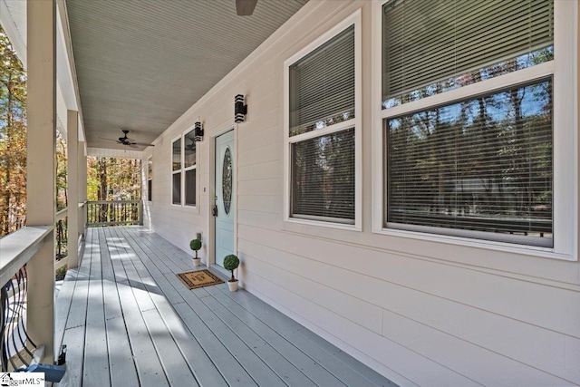 425 Tiger Ln, Westminster, SC 29693 - porch with ceiling fan