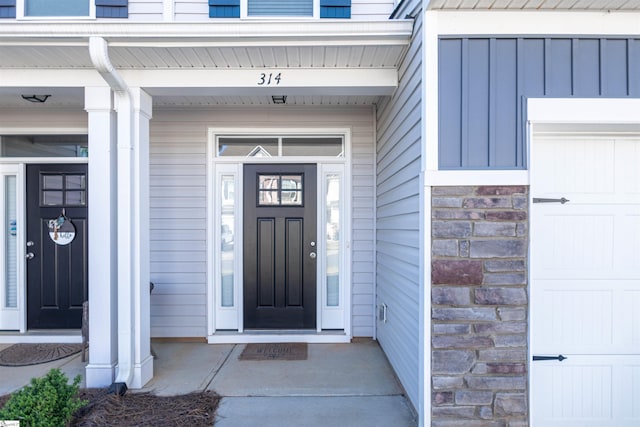 property entrance with a porch