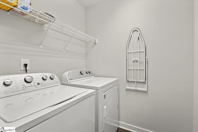 laundry room featuring independent washer and dryer