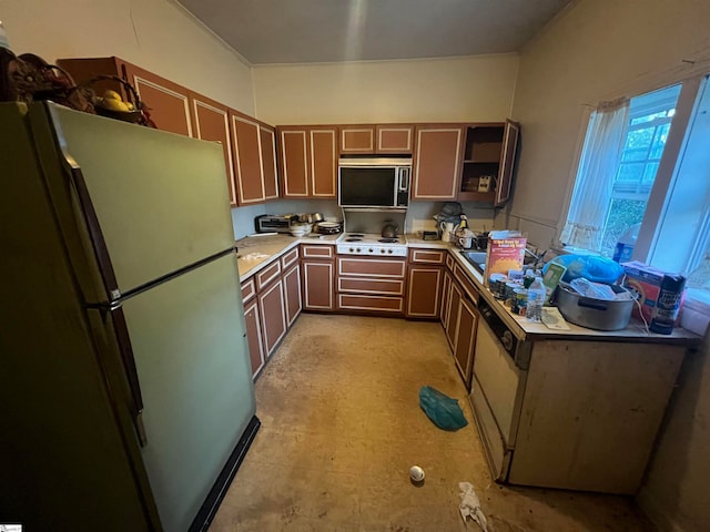 kitchen featuring appliances with stainless steel finishes