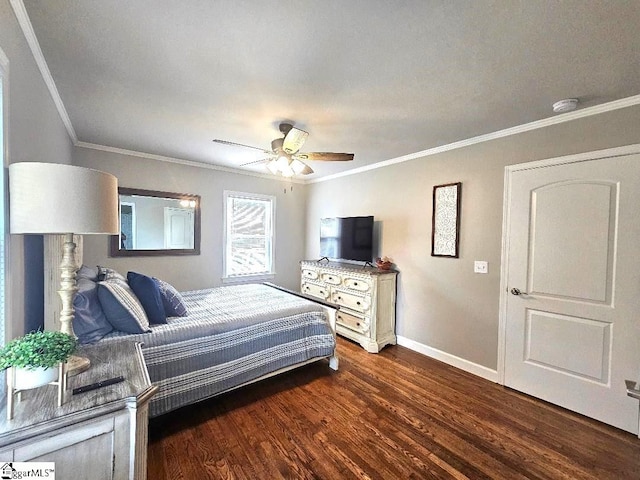 bedroom with ceiling fan, crown molding, and dark hardwood / wood-style flooring