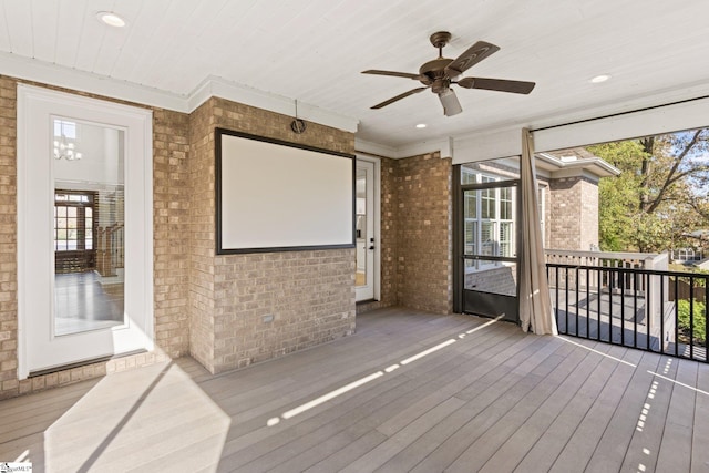 deck with ceiling fan