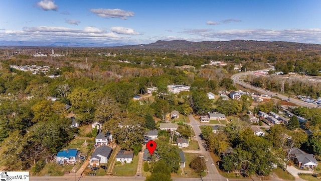 bird's eye view with a mountain view