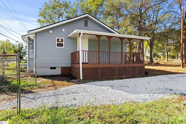 view of front of property with a porch