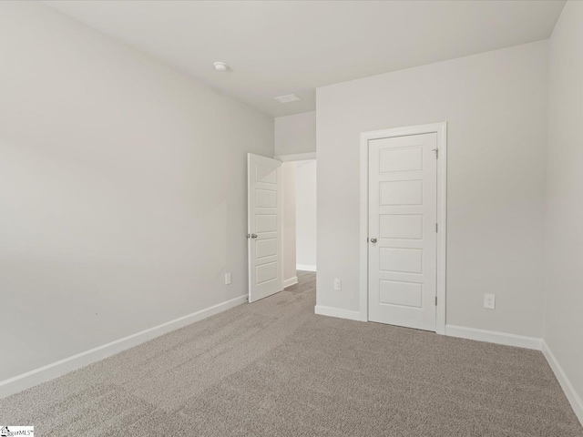 unfurnished bedroom featuring carpet floors