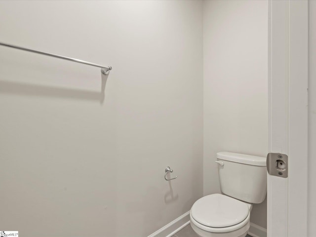 bathroom featuring toilet