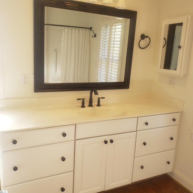 bathroom featuring vanity