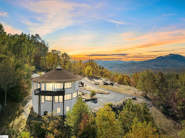 exterior space with a mountain view