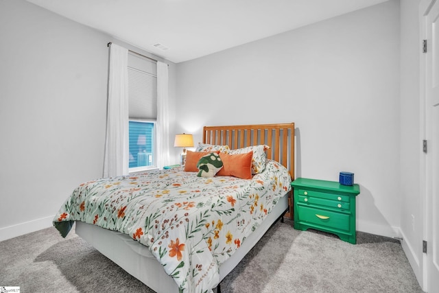 bedroom with carpet flooring