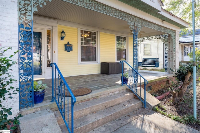 entrance to property with covered porch