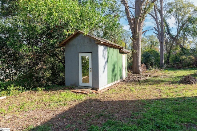 view of outdoor structure