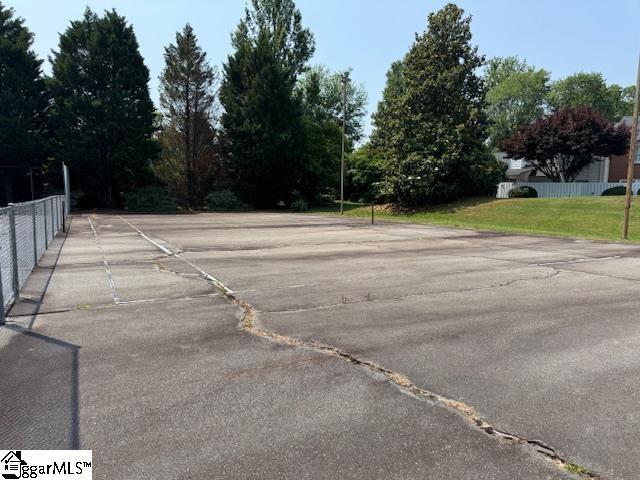 164 Buckstone Ln, Spartanburg, SC 29307 - view of road