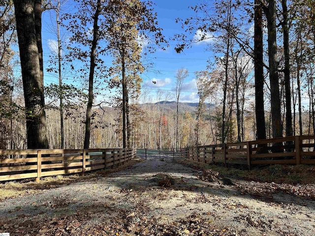 625 Chinquapin Rd, Travelers Rest, SC 29690