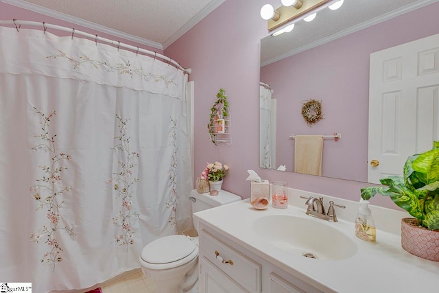 bathroom featuring a shower with curtain, a textured ceiling, toilet, vanity, and ornamental molding