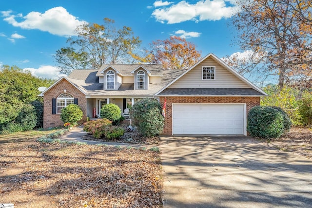 view of front facade with a garage