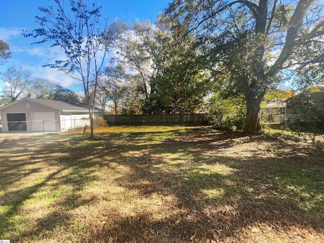 105 Duncan Ave, Greer, SC 29651 - view of yard featuring an outdoor structure