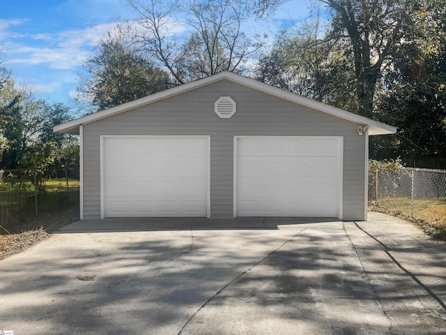 105 Duncan Ave, Greer, SC 29651 - view of detached garage