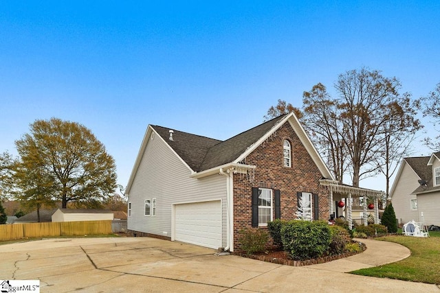 view of front of home featuring a garage