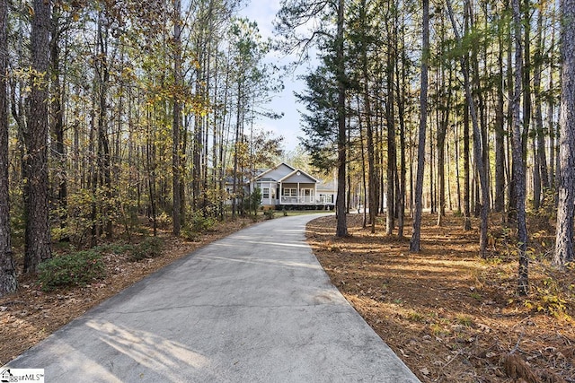 view of front of property featuring covered porch