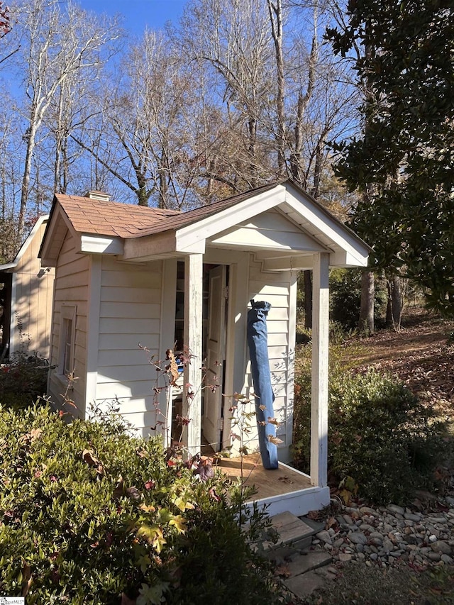 view of outdoor structure