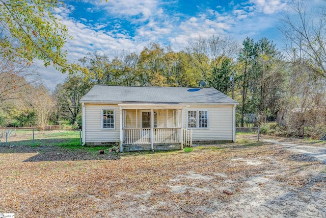 view of front of house featuring covered porch