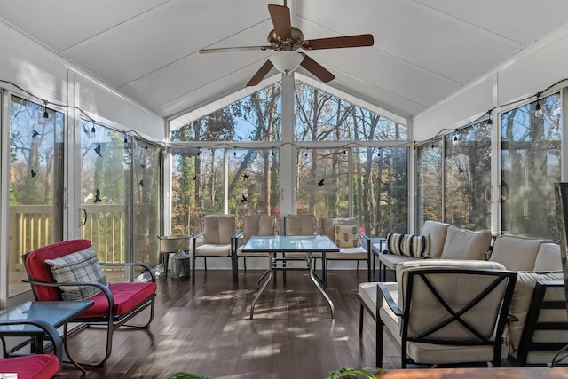 sunroom with vaulted ceiling and ceiling fan