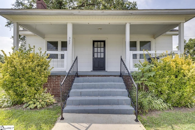 view of front of property