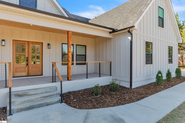 doorway to property with covered porch