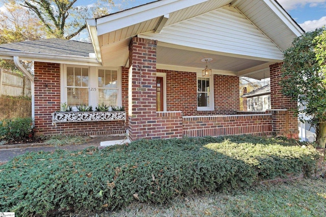 bungalow-style house featuring covered porch