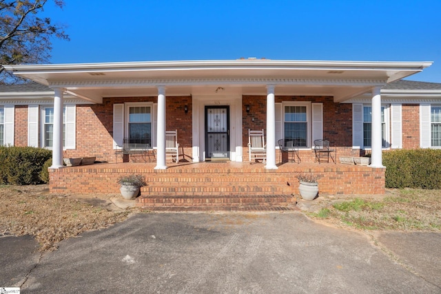 view of front of home with a porch