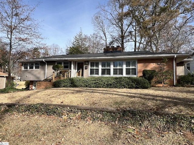 view of front of property