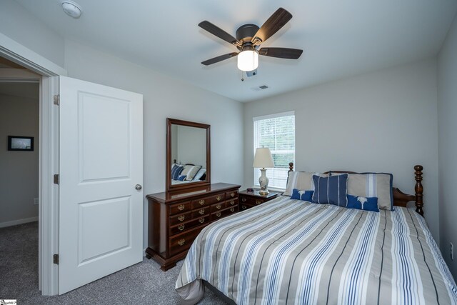 bedroom with carpet flooring and ceiling fan