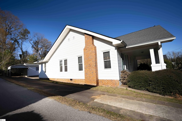 view of side of property