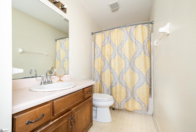 249 Monroe Bridge Rd, Honea Path, SC 29654 - full bathroom featuring a textured ceiling, vanity, toilet, and shower / bath combination with curtain
