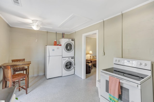 laundry area with stacked washer and dryer, ceiling fan, and crown molding