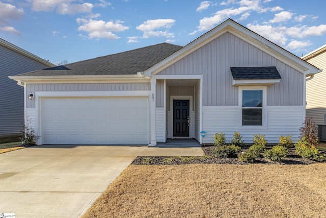 view of front facade with a garage