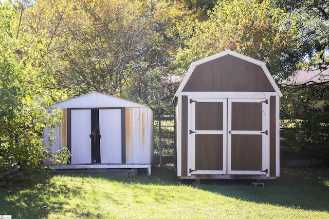 view of outdoor structure with a lawn