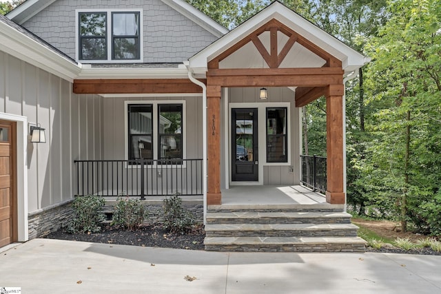 property entrance featuring covered porch