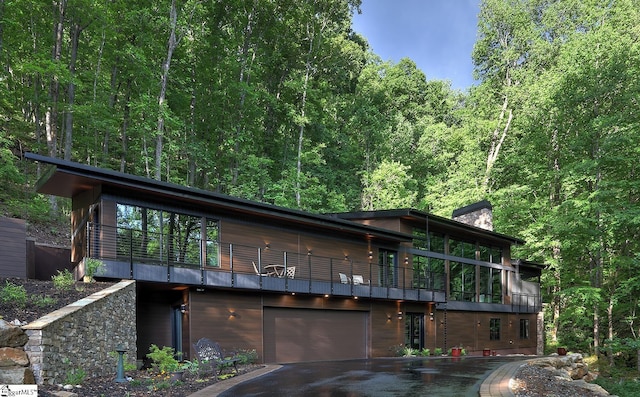 contemporary house featuring a garage