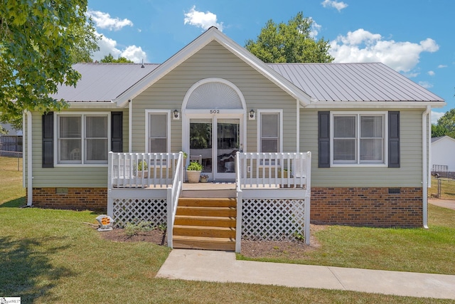 view of front of house featuring a front yard