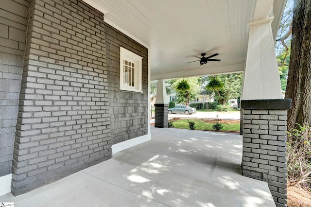 view of patio with covered porch and ceiling fan