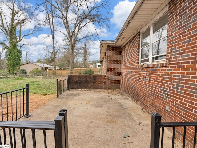 view of yard with a patio area