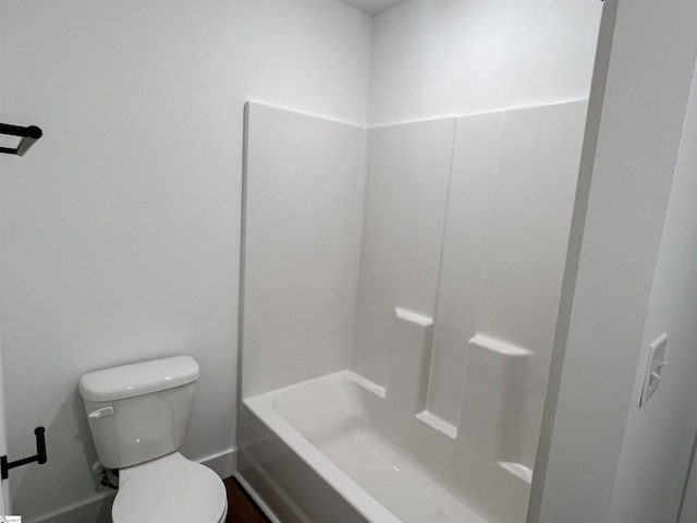 bathroom featuring toilet