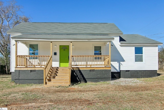 bungalow featuring a porch