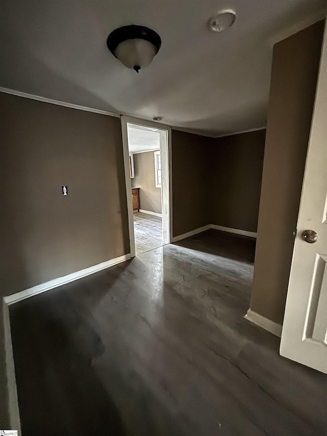 empty room with ornamental molding