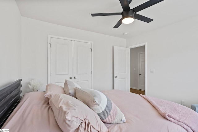 bedroom featuring a closet and ceiling fan