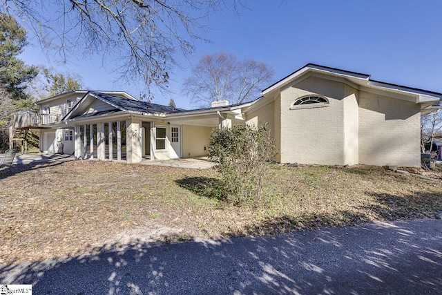 view of front of home